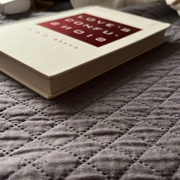 Love's Confusions by C.D.C. Reeve - Hardcover Book - Picture 3 of 5